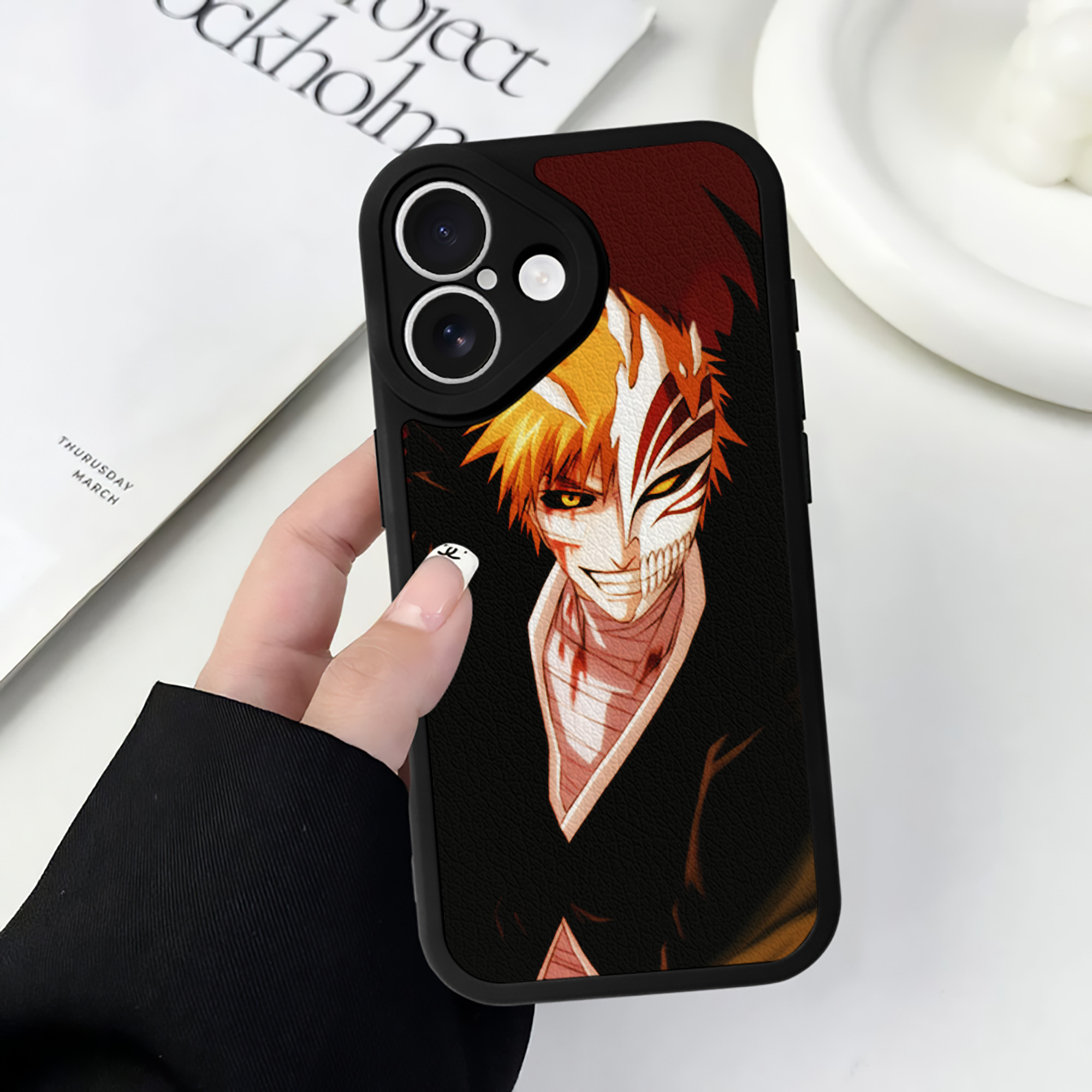 （画像用） ブリーチ BLEACH 【iPhone 16シリーズ対応】シリコンスマホケース（レザー調） 材質：シリコン